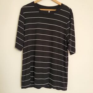 Banana Republic Striped Half Sleeve Crew Neck Tee Size L